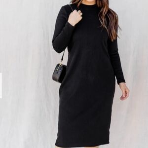 Black ribbed midi dress